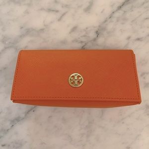 Tory Burch saffaino leather in blood orange sunglass case